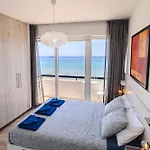 Finikoudes Seaview Vibe 1 Bdr Flat Appartamento Larnaca