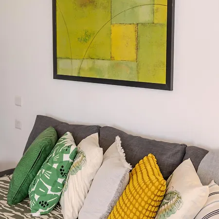 Finikoudes Seaview Vibe 1 Bdr Flat Apartament *
