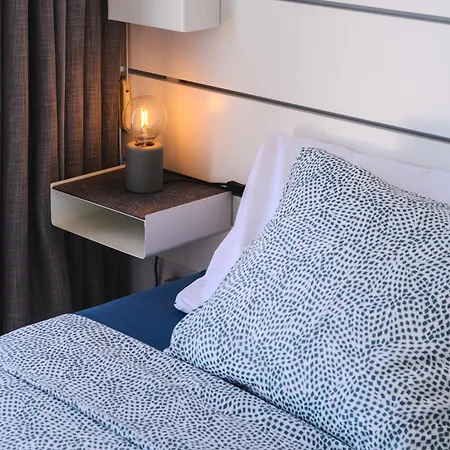 Finikoudes Seaview Vibe 1 Bdr Flat * Larnaca